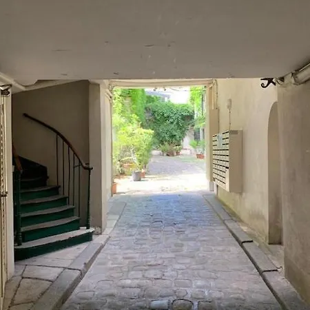 Holiday home Charming Courtyard Latin Quarter Duplex Paris